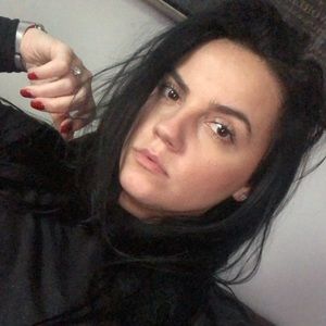 Meet your Posher, Merisa